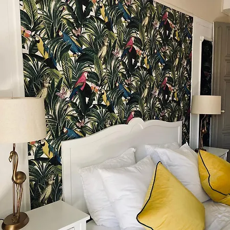 Boutique Town House