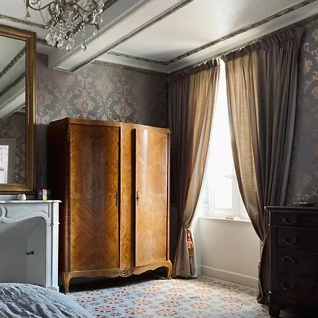 Boutique Town House