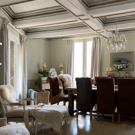 Boutique Town House